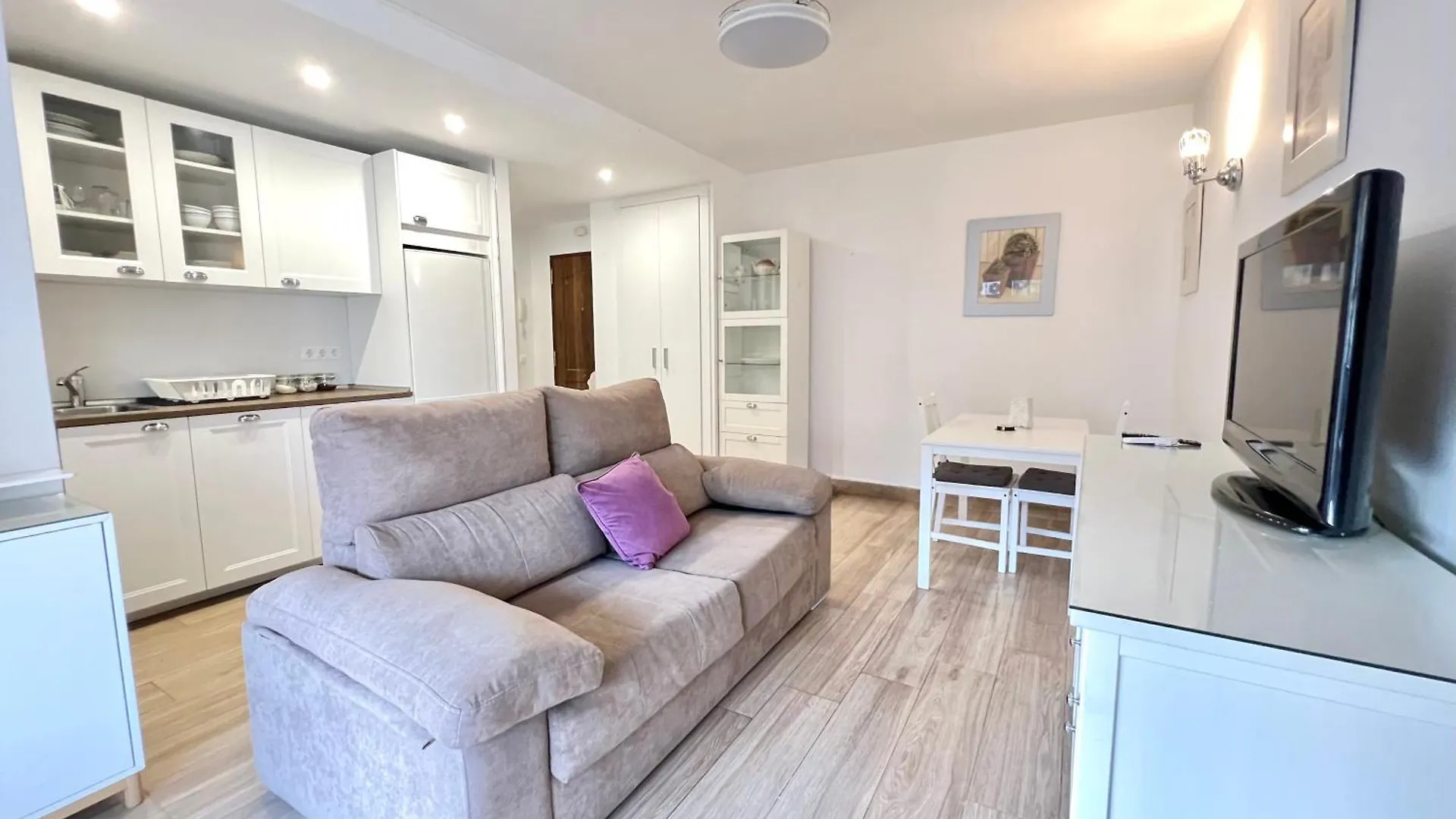 Urban Bay City Center & Beach Apartment Fuengirola Spain